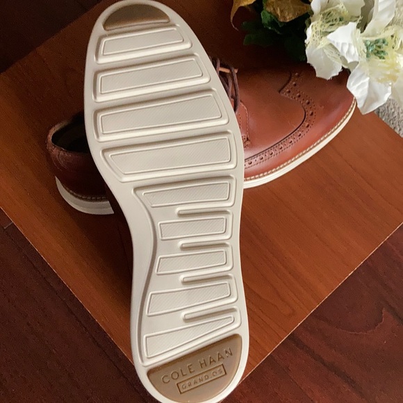 Men’s Shoes/COLE HAAN - Picture 9 of 13